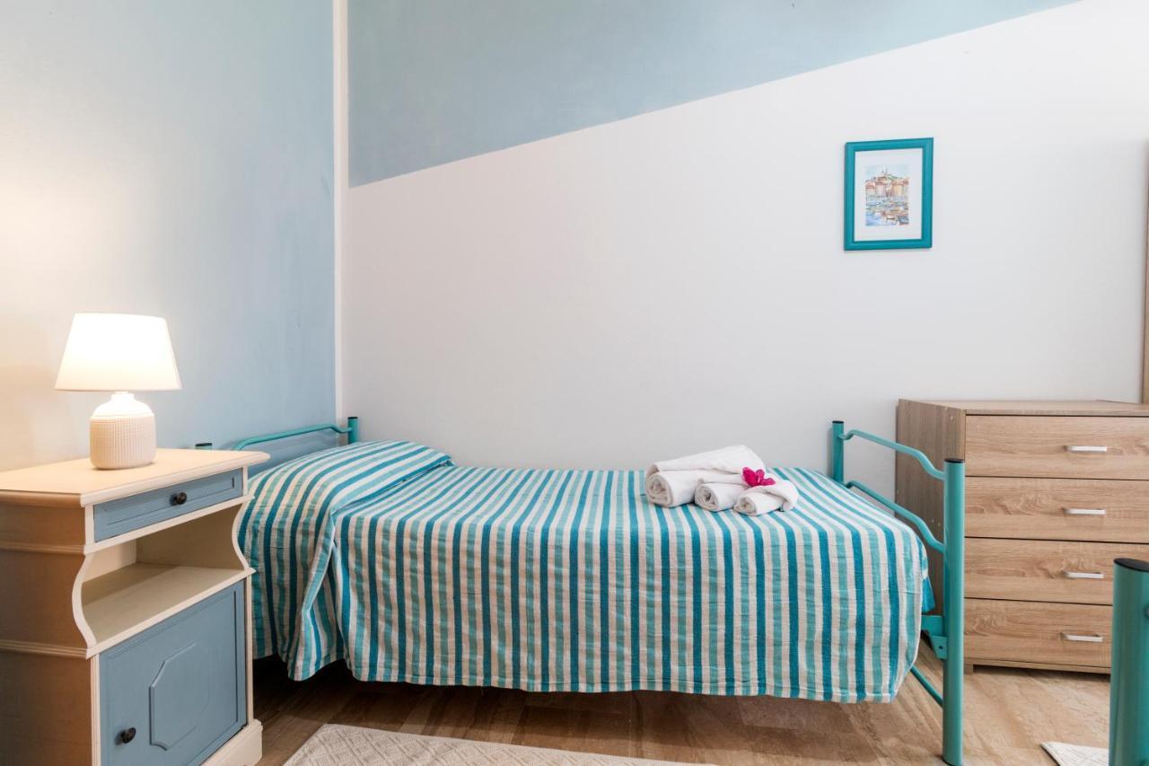 White Rose Suite Apartment Cala Gonone Exteriér fotografie