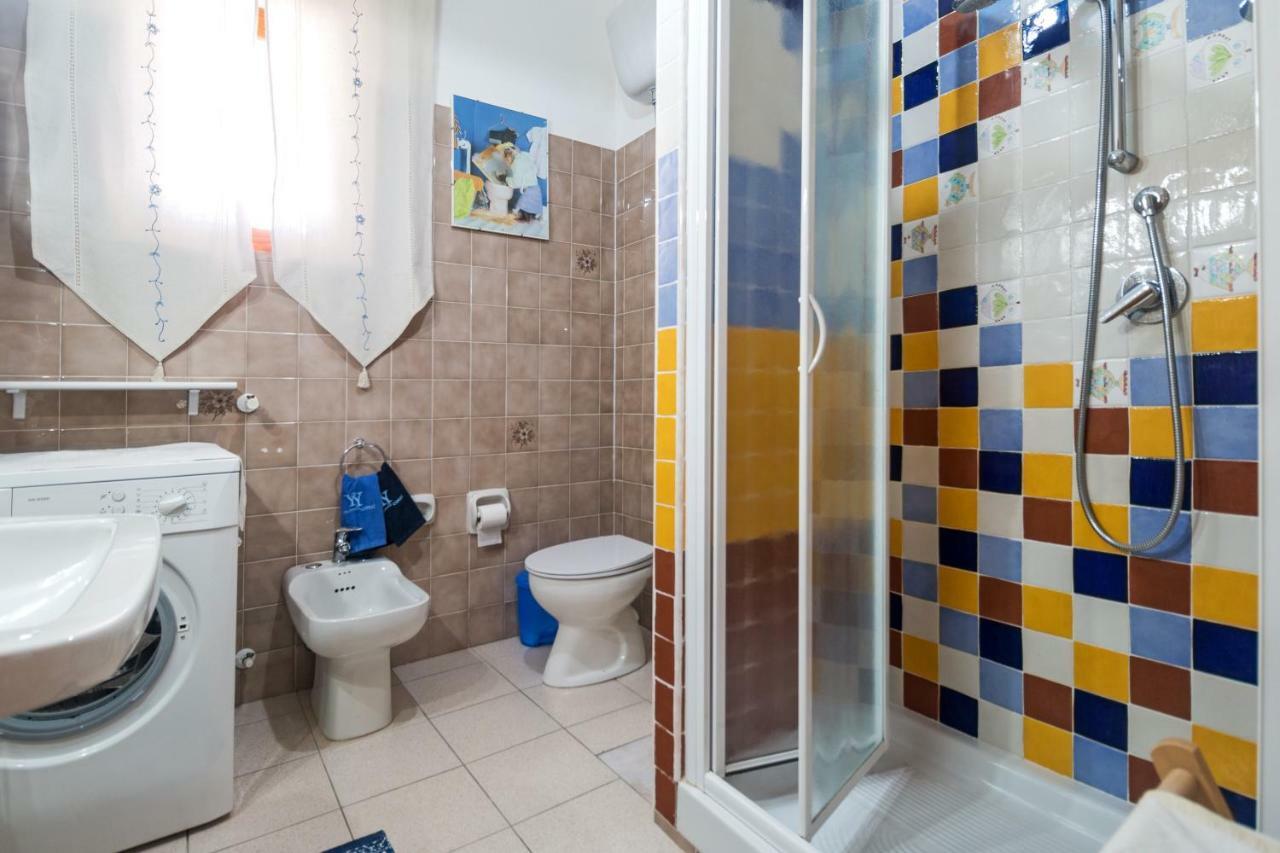 White Rose Suite Apartment Cala Gonone Exteriér fotografie